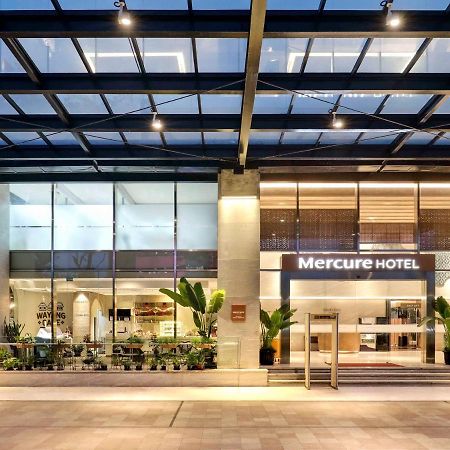 Mercure Jakarta Gatot Subroto Экстерьер фото