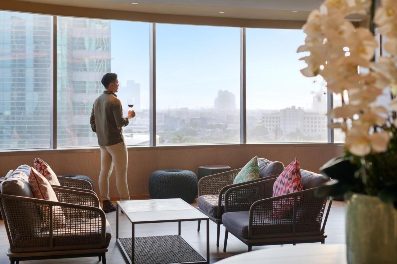 Mercure Jakarta Gatot Subroto Экстерьер фото