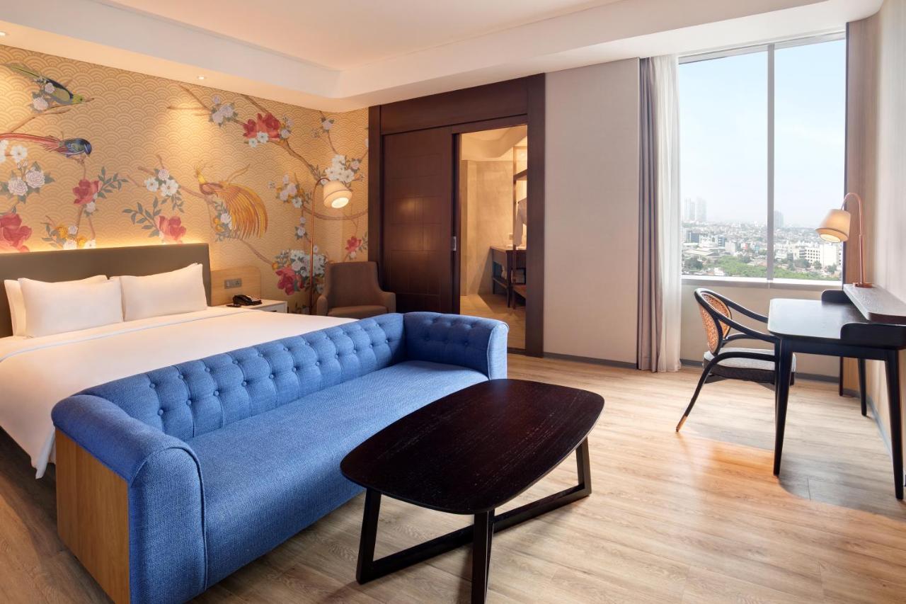 Mercure Jakarta Gatot Subroto Экстерьер фото