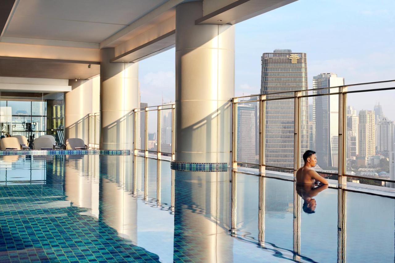Mercure Jakarta Gatot Subroto Экстерьер фото